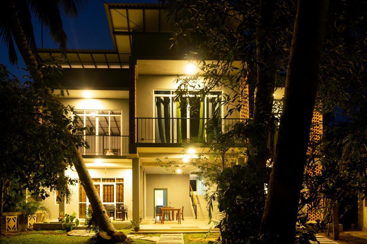 אהונגלה Kurulu Garden Hotel מראה חיצוני תמונה